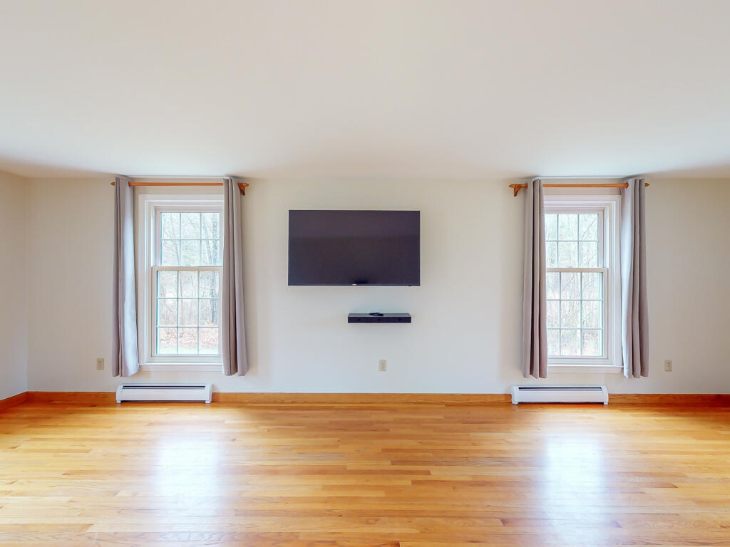 127 Albion Road Windham, ME 04062 - Photo 14 of 37 127AlbionRd-Windham-14