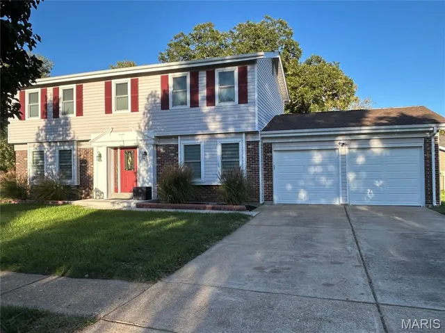 $2,600 | 12803 Glenbernie Lane, St. Louis, MO 63146