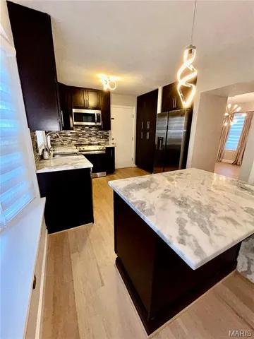 $2,600 | 12803 Glenbernie Lane, St. Louis, MO 63146