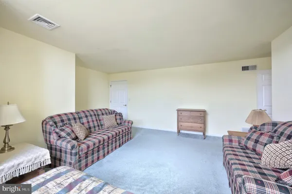 $365,000 | 2983 Elkridge Lane, Unit 58, York, PA 17404