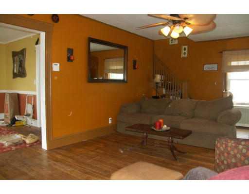 44 Courtney Road Boston, MA 02132 - Photo 5 of 9 Gallery Image 5