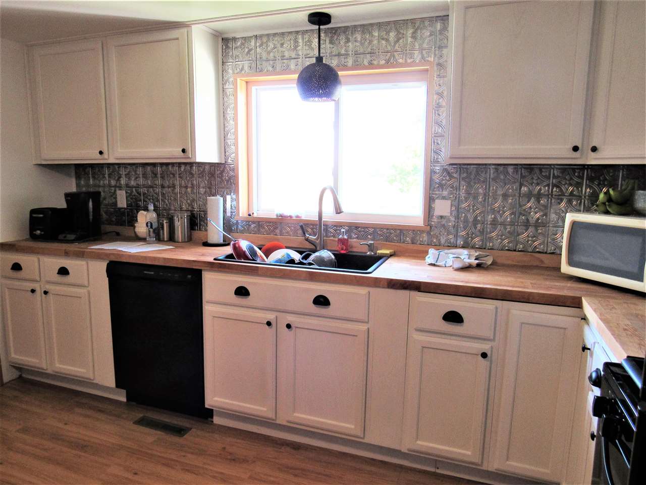 1715 East Whitefeather Road Pinconning, MI 48650 - Photo 4 of 29