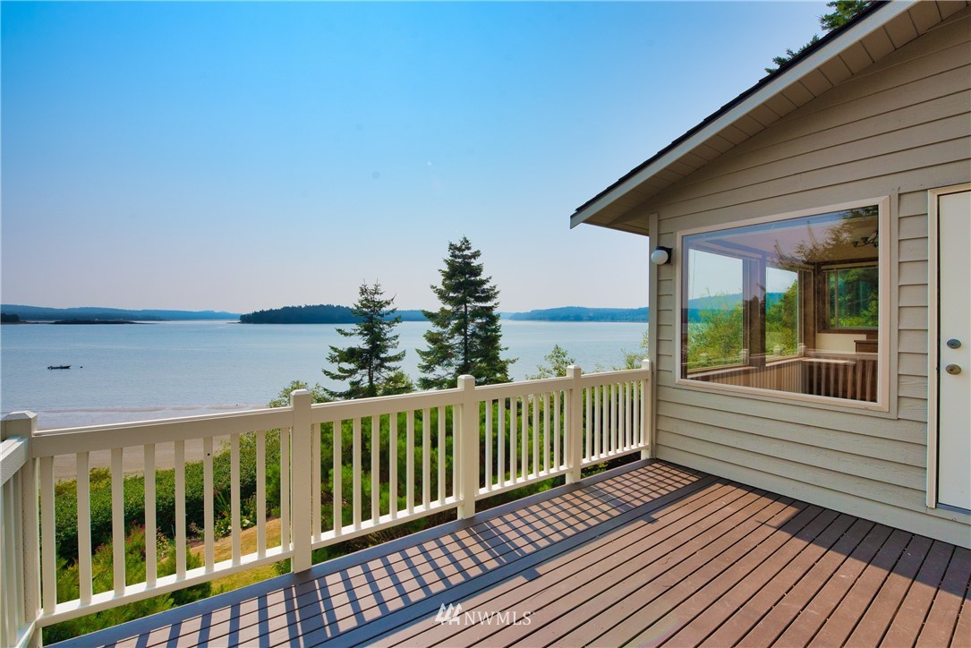 15015 Gibralter Road Anacortes, WA 98221 - Photo 3 of 23 Gallery Image 3