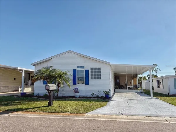 $240,000 | 272 Port Royal Lane, Apollo Beach, FL 33572