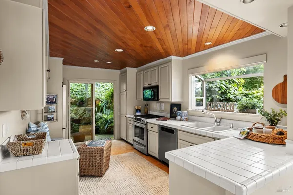 $1,395,000 | 159 Terrace Avenue, San Rafael, CA 94901