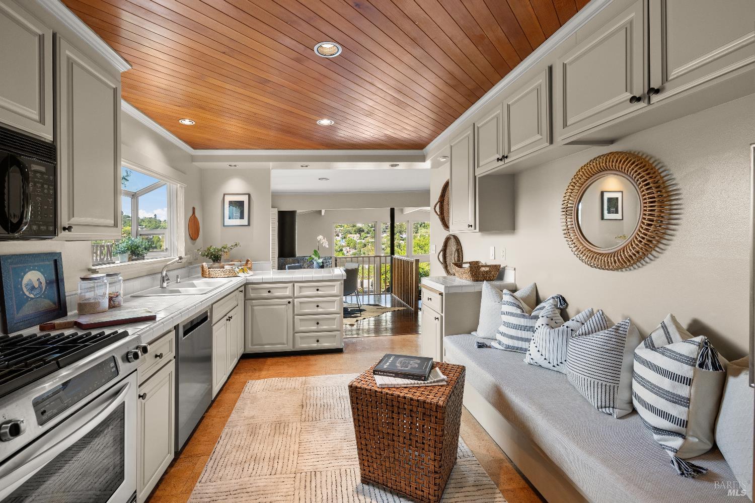 159 Terrace Avenue San Rafael, CA 94901 - Photo 20 of 50