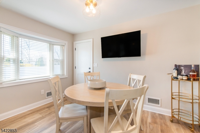 15 Green Meadows Road Fairfield, NJ 07004 - Photo 13 of 50