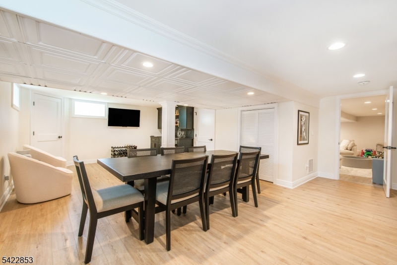 15 Green Meadows Road Fairfield, NJ 07004 - Photo 35 of 50