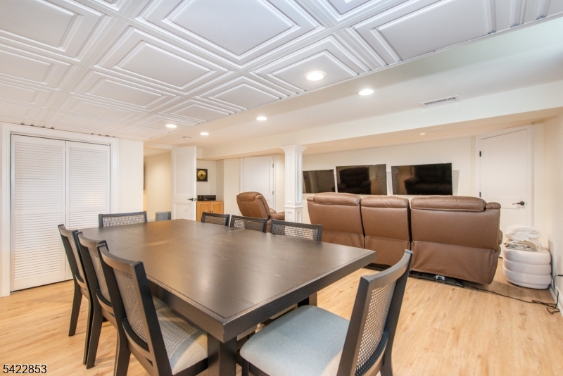 15 Green Meadows Road Fairfield, NJ 07004 - Photo 36 of 50