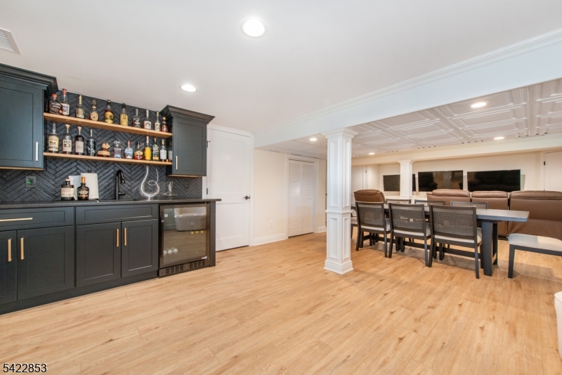 15 Green Meadows Road Fairfield, NJ 07004 - Photo 39 of 50