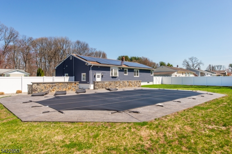 15 Green Meadows Road Fairfield, NJ 07004 - Photo 45 of 50