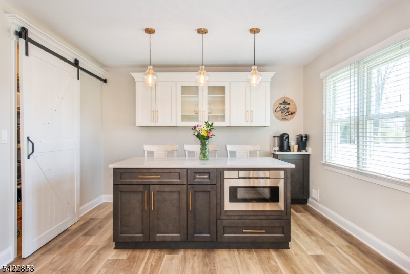 15 Green Meadows Road Fairfield, NJ 07004 - Photo 9 of 50