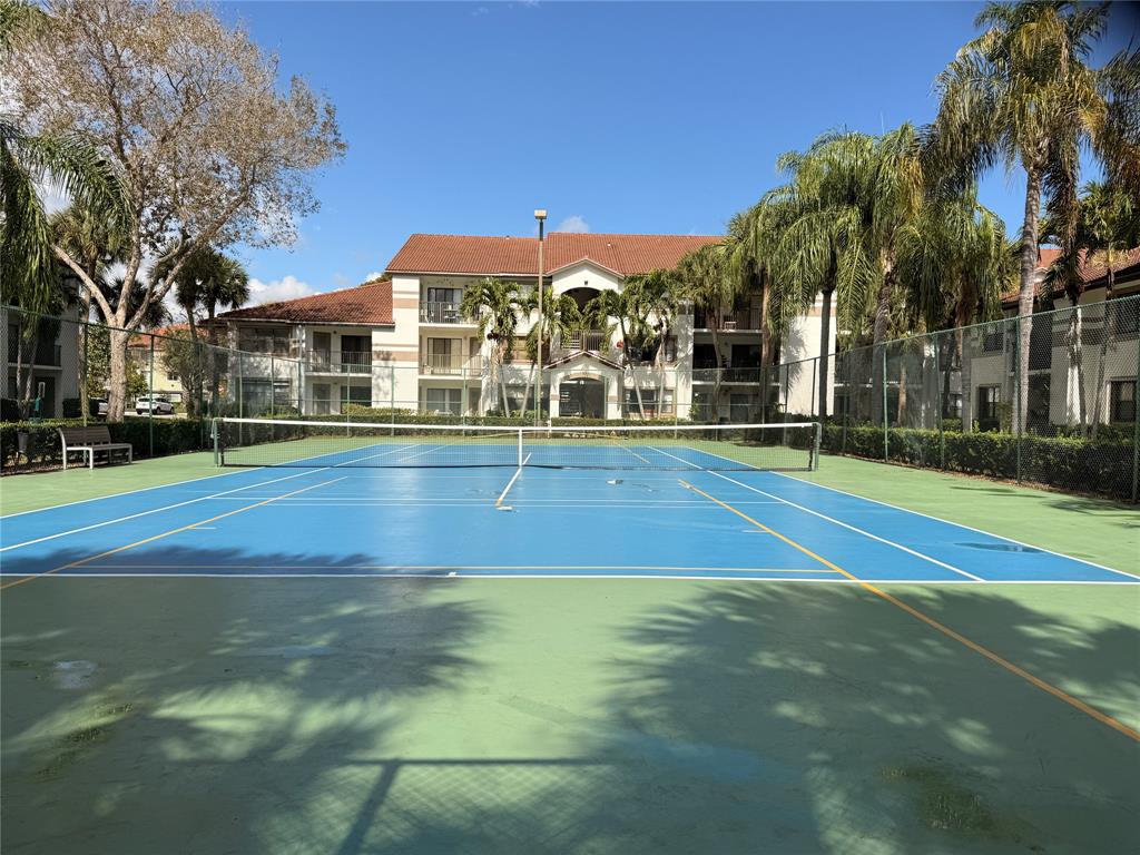 560 South Park Road, Unit 267 Hollywood, FL 33021 - Photo 23 of 25