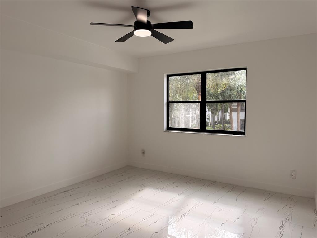 560 South Park Road, Unit 267 Hollywood, FL 33021 - Photo 7 of 25