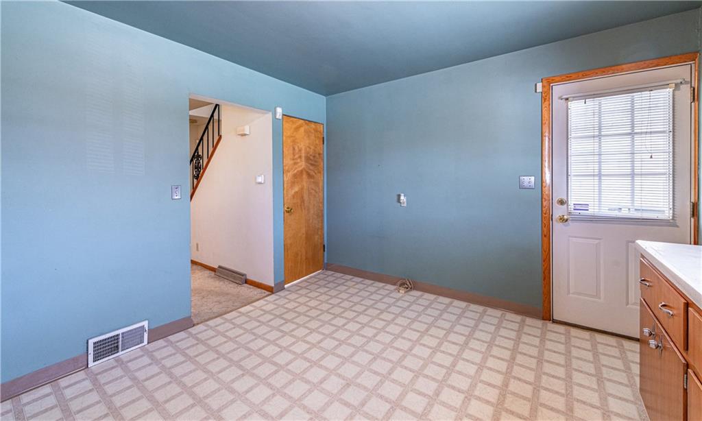 307 Sycamore Street Vandergrift, PA 15690 - Photo 12 of 25 Gallery Image 12