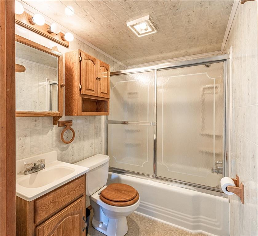 307 Sycamore Street Vandergrift, PA 15690 - Photo 17 of 25 Gallery Image 17