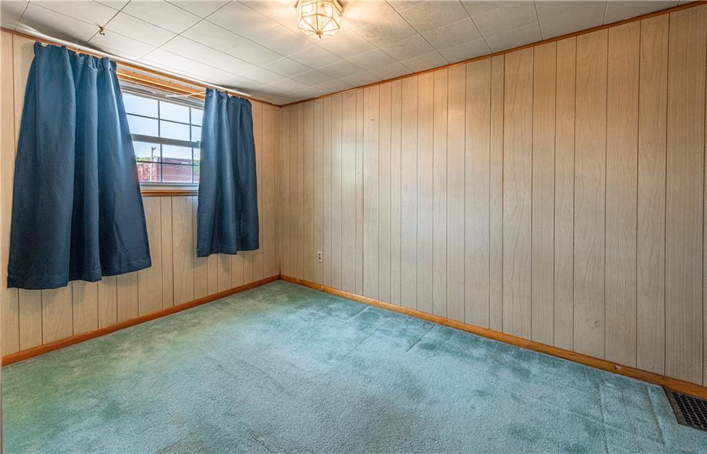 307 Sycamore Street Vandergrift, PA 15690 - Photo 19 of 25 Gallery Image 19
