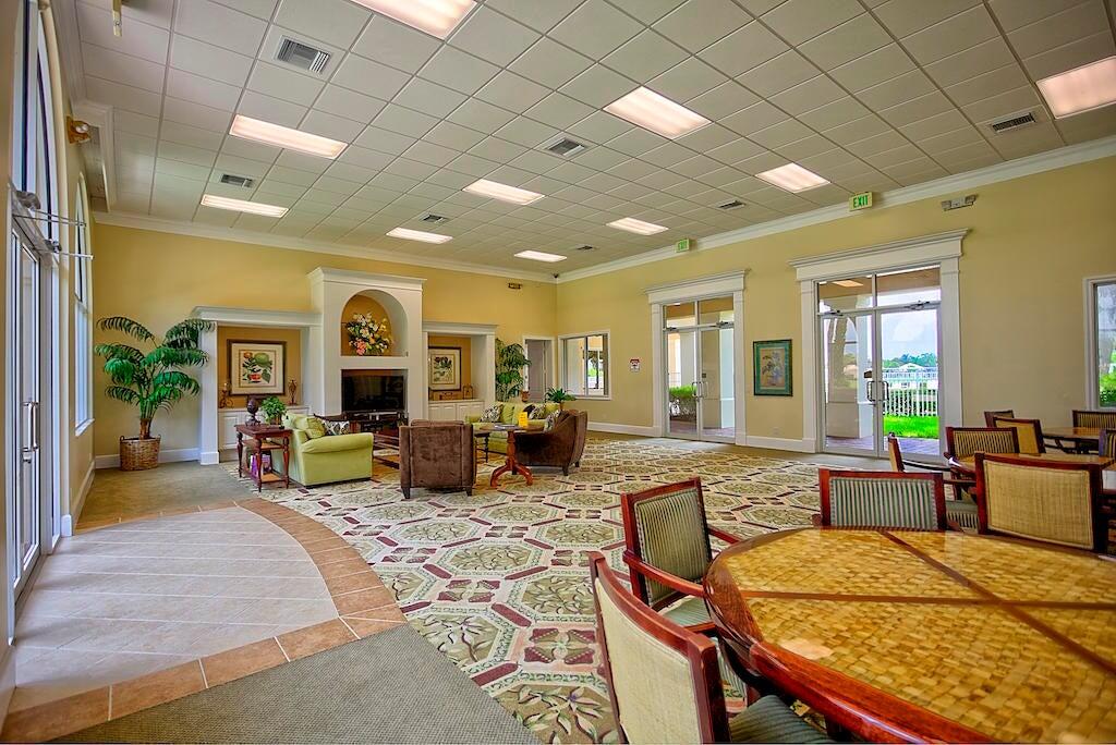 925 Magdalena Road Palm Beach Gardens, FL 33410 - Photo 29 of 31 Clubhouse