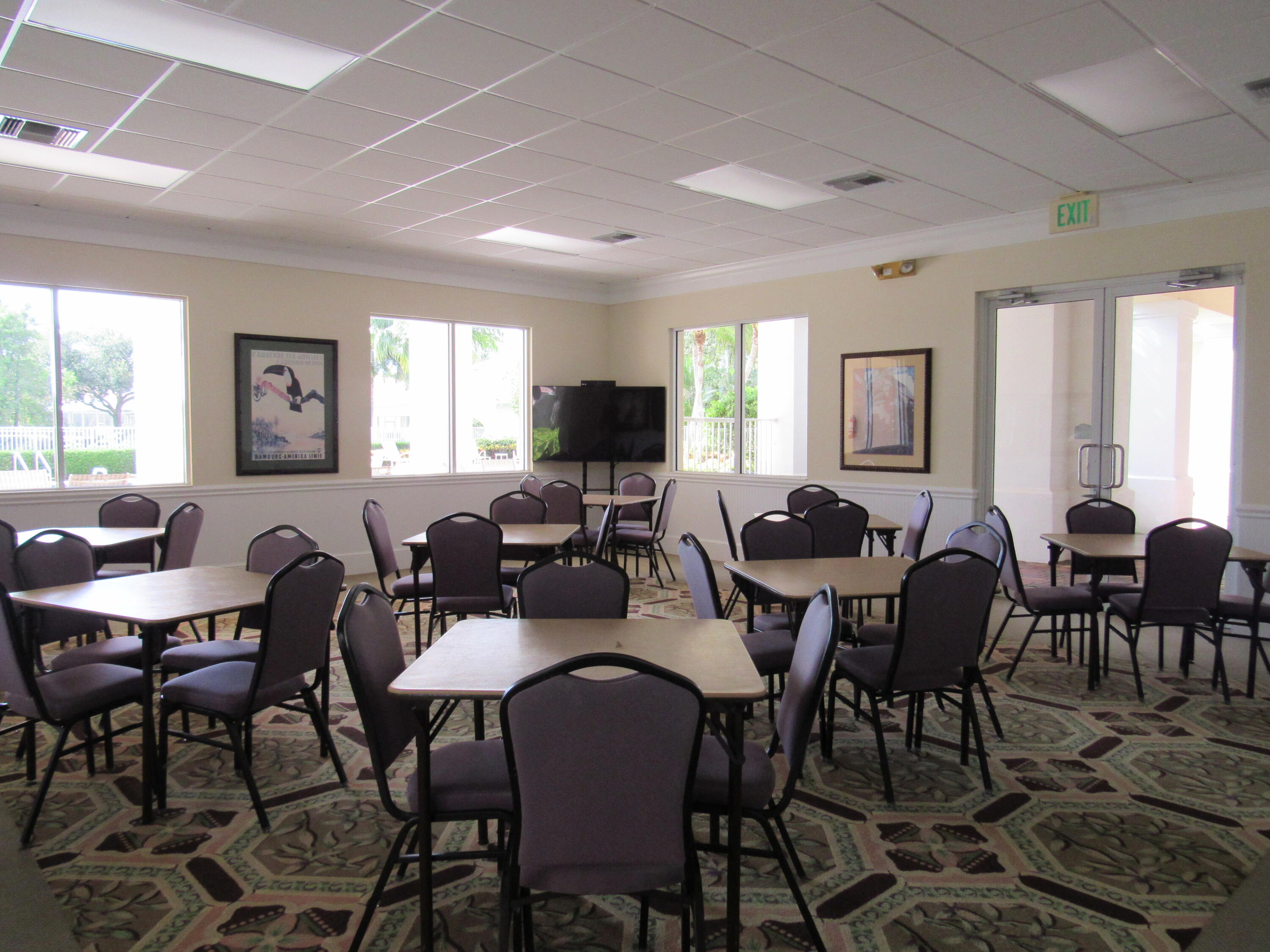 925 Magdalena Road Palm Beach Gardens, FL 33410 - Photo 31 of 31 Game Room/Kitchen