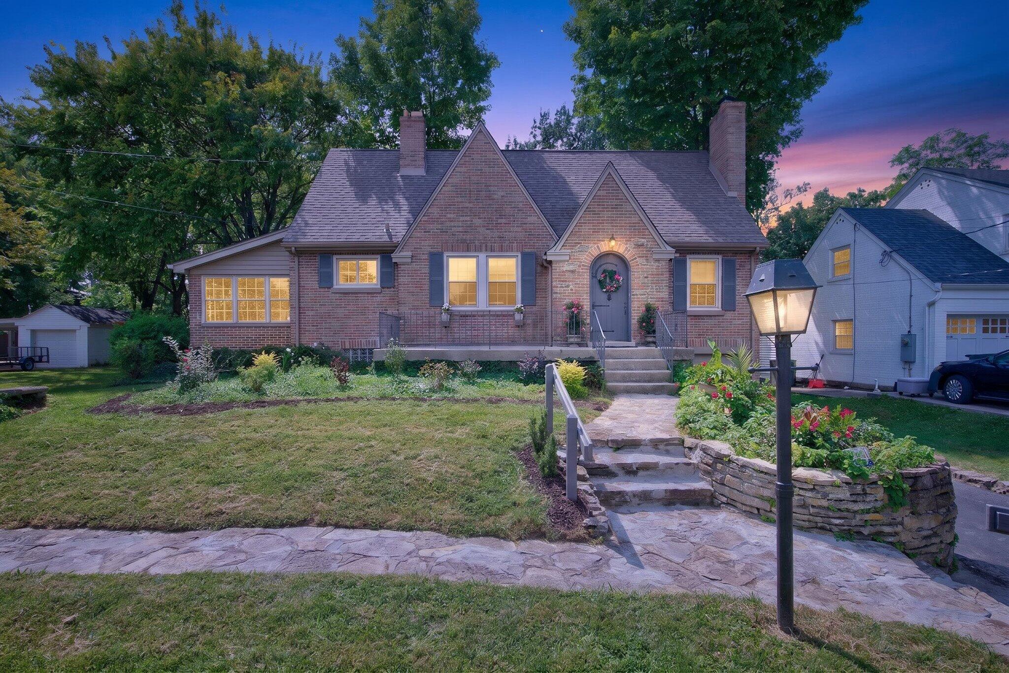 73 Dudley Road Fort Mitchell, KY 41017 - Photo 3 of 50 03-DSC_9587#twilight