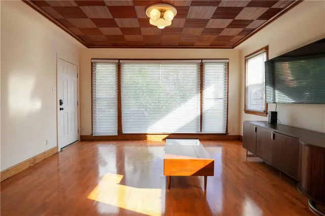 $1,875 | 4222 Vincennes Place, Unit B, New Orleans, LA 70125