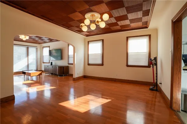 $1,750 | 4222 Vincennes Place, Unit B, New Orleans, LA 70125