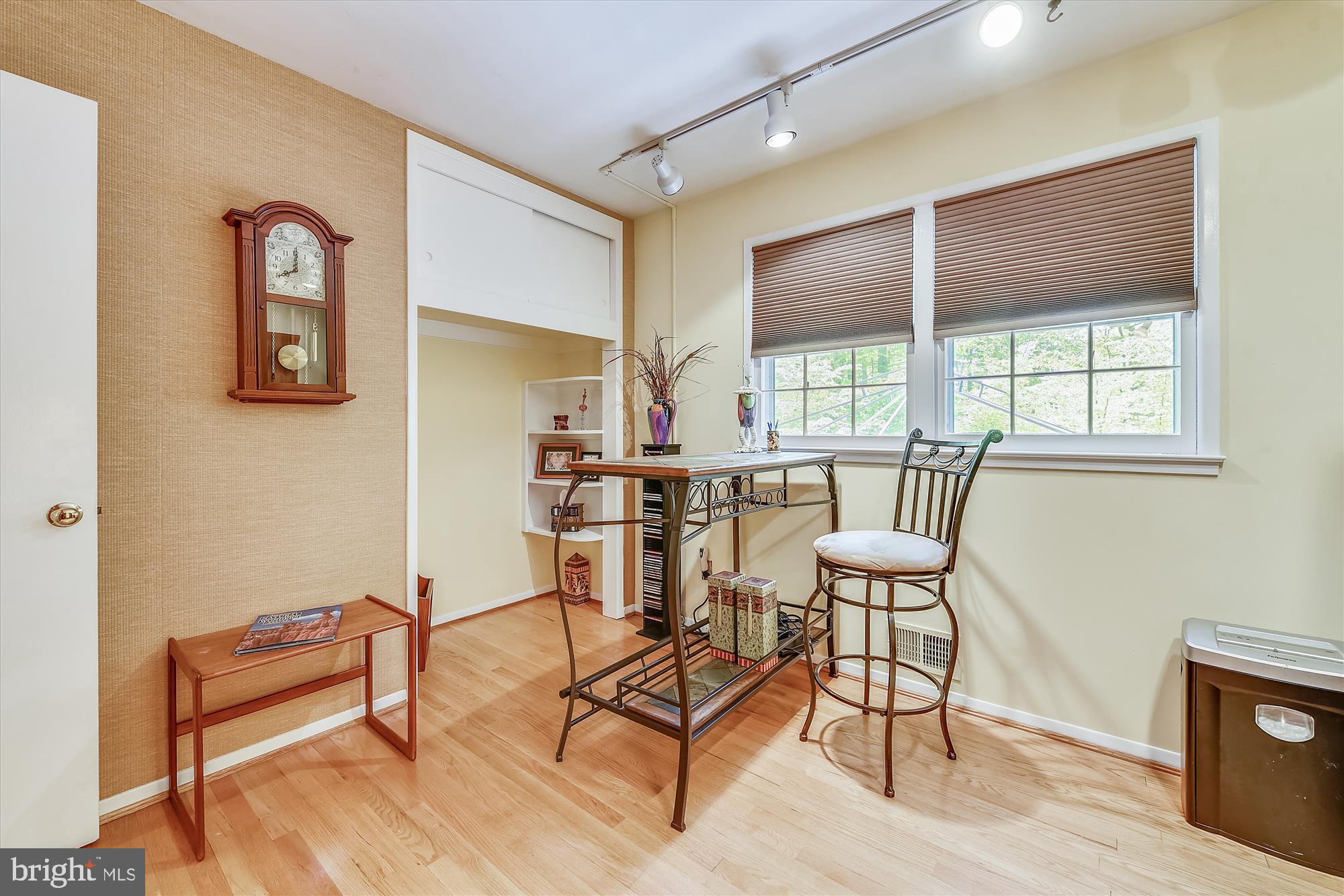 5645 Ravenel Lane Springfield, VA 22151 - Photo 11 of 53 Bedroom