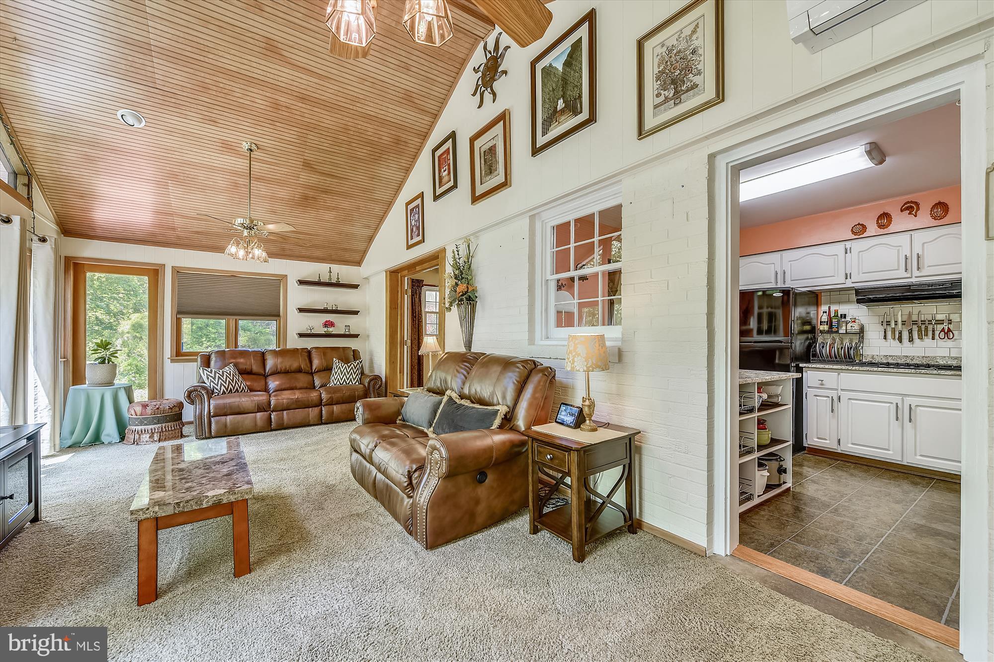 5645 Ravenel Lane Springfield, VA 22151 - Photo 23 of 53 family room- kitchen to the right