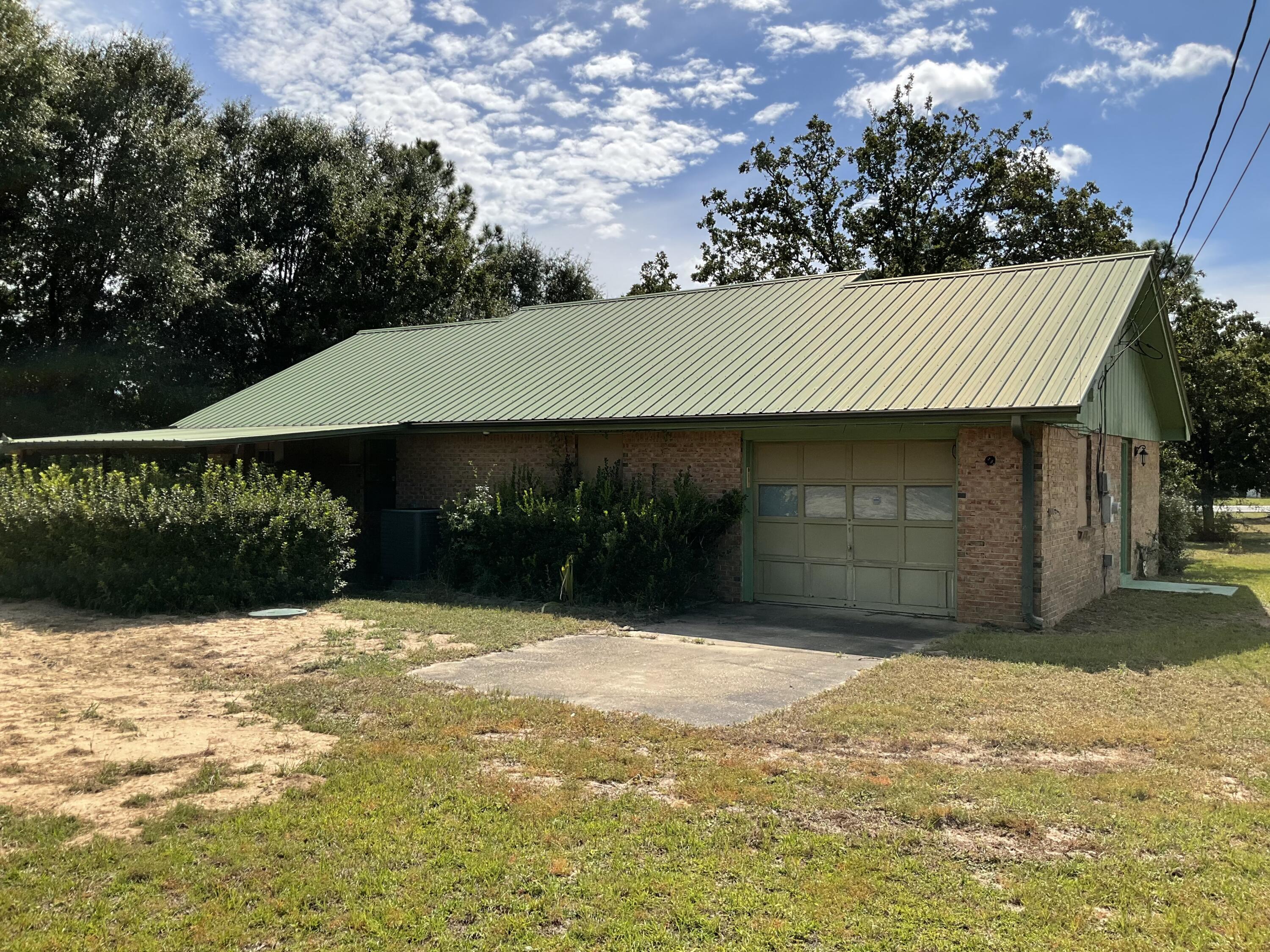 6069 Garden City Road Crestview, FL 32539 - Photo 3 of 4 6069 #3