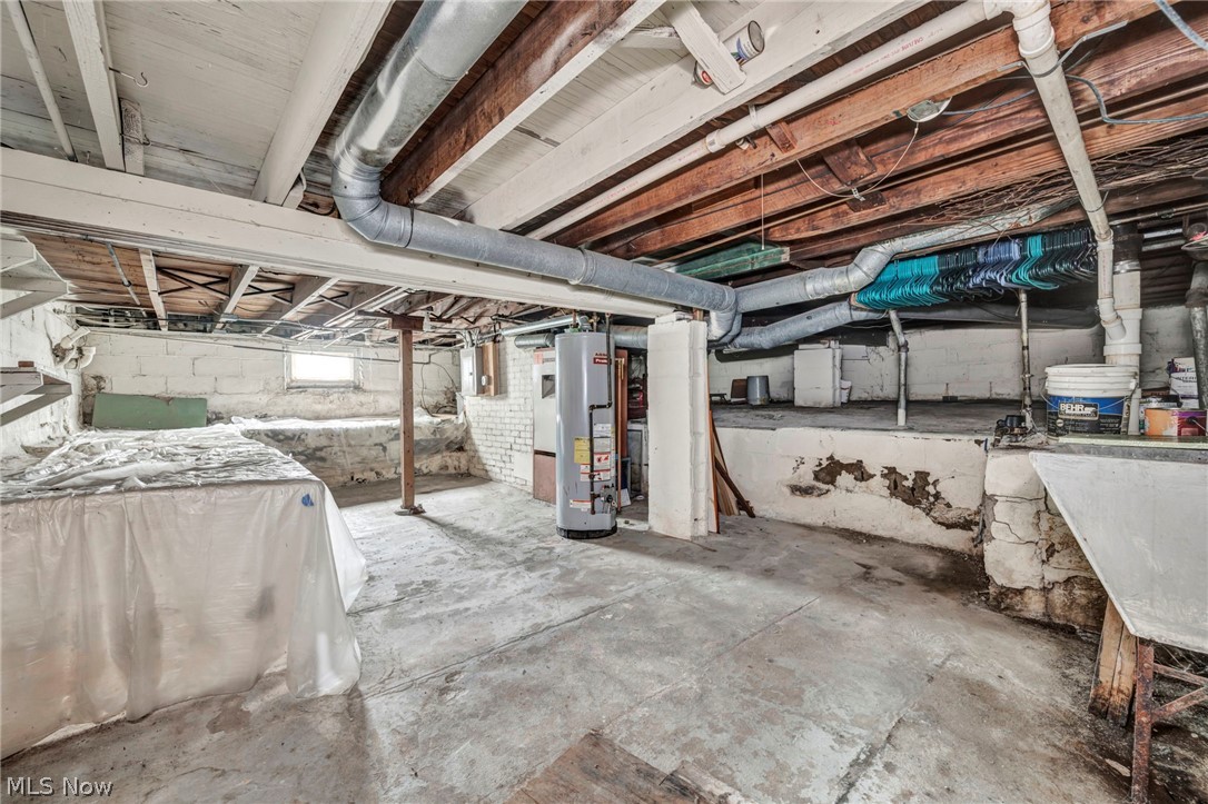 1456 Sunset Road Cleveland, OH 44124 - Photo 21 of 27