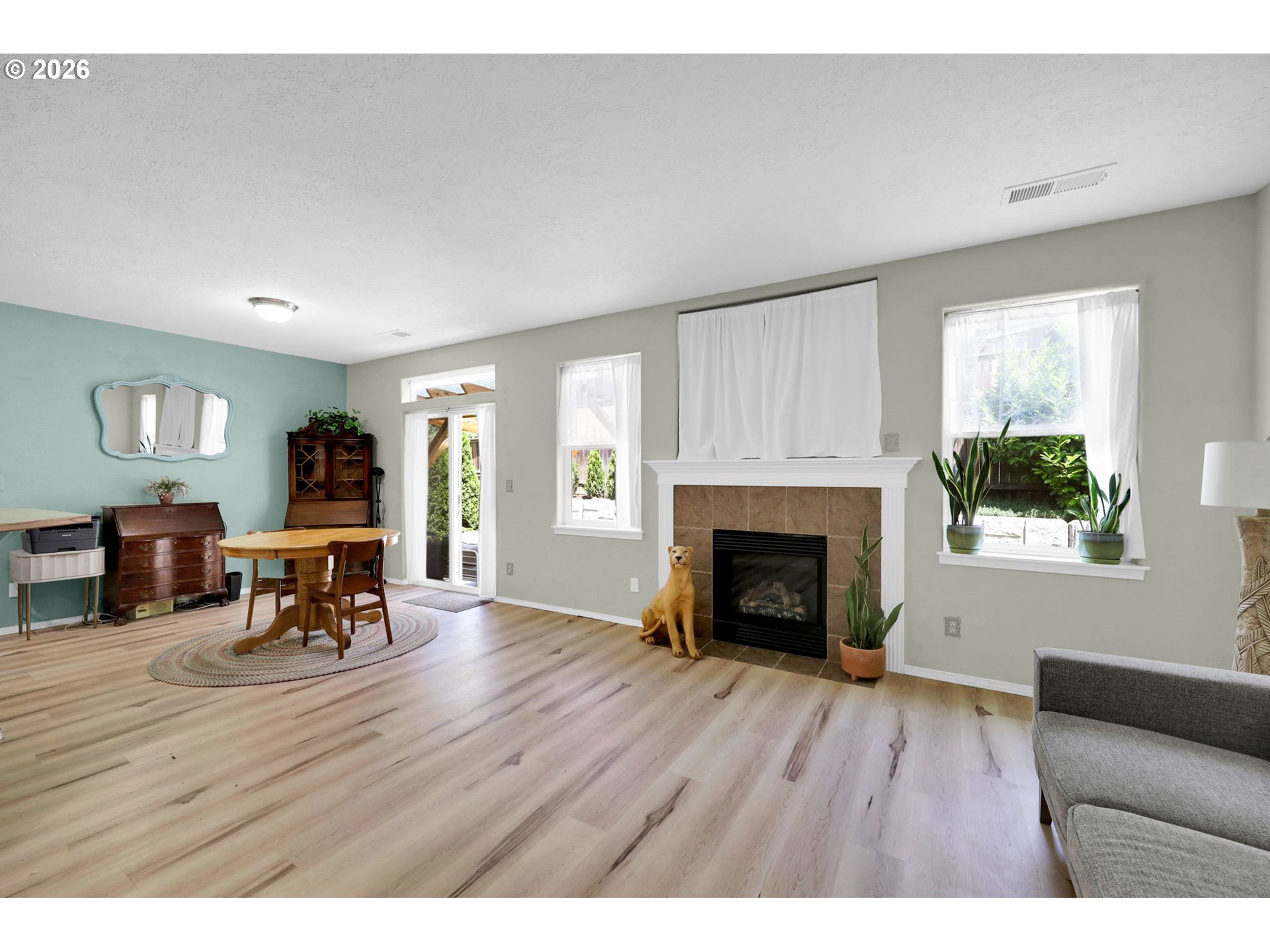 4908 Holly Street Springfield, OR 97478 - Photo 12 of 36