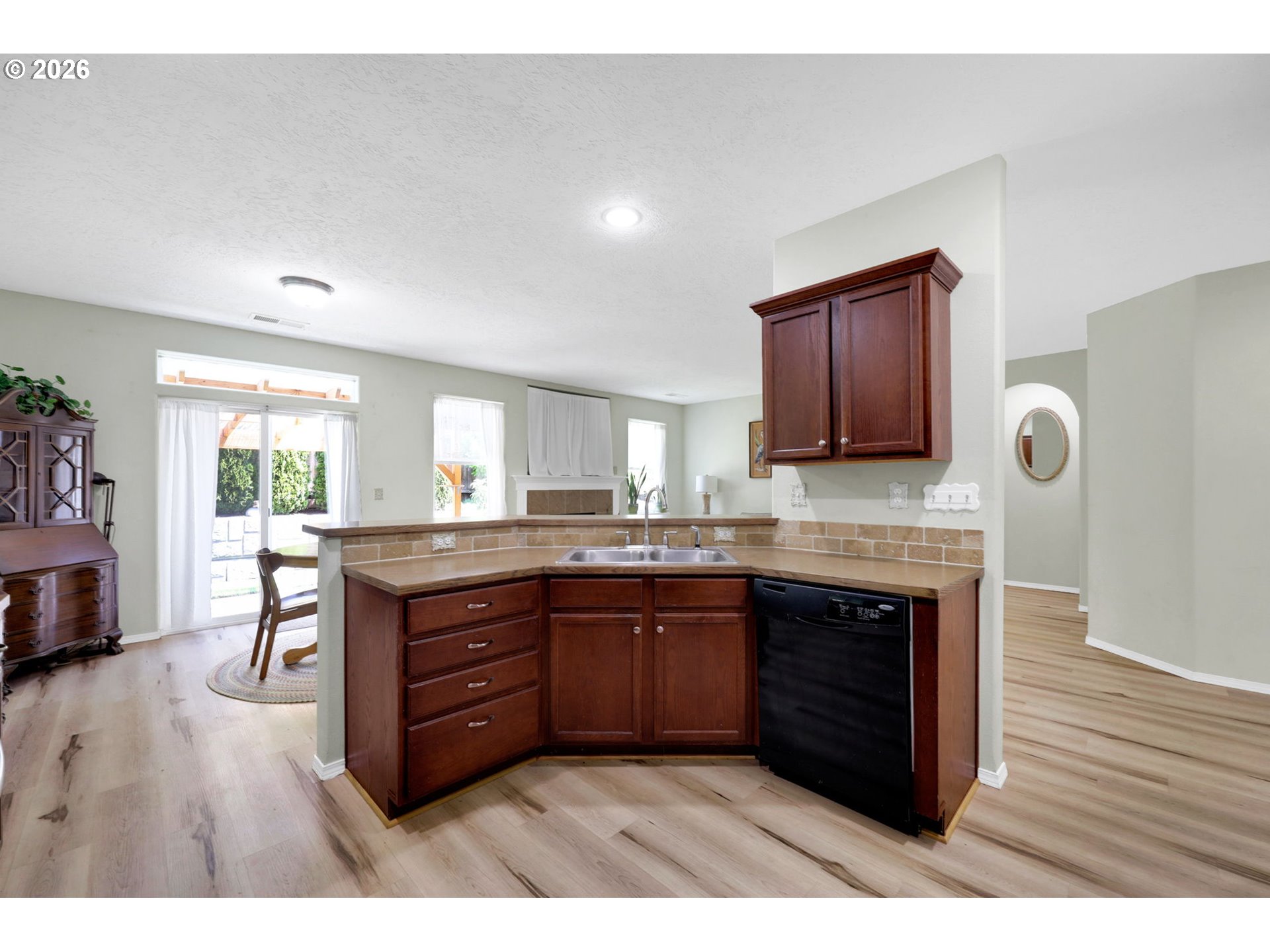 4908 Holly Street Springfield, OR 97478 - Photo 17 of 36