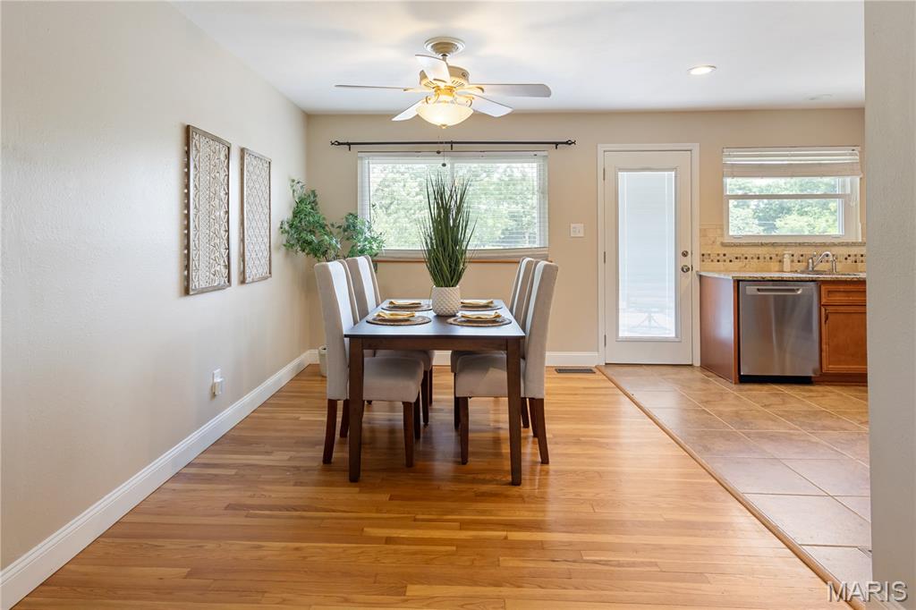 407 Palermo Drive Ballwin, MO 63021 - Photo 4 of 23