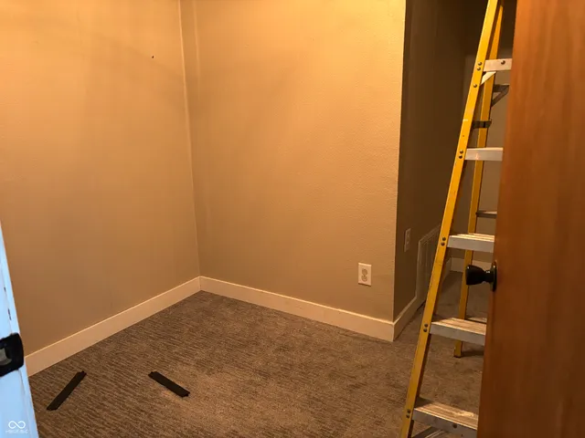 $269,000 | 1442 South 10th Street, Terre Haute, IN 47802