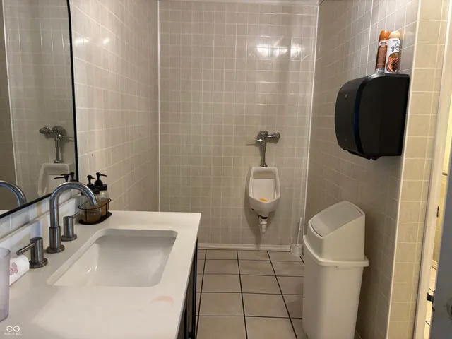 $269,000 | 1442 South 10th Street, Terre Haute, IN 47802