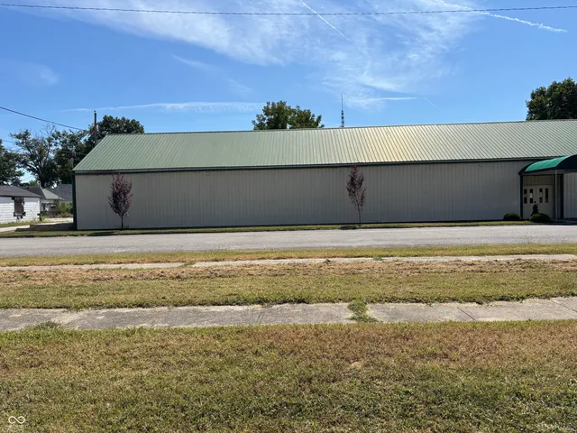 $269,000 | 1442 South 10th Street, Terre Haute, IN 47802