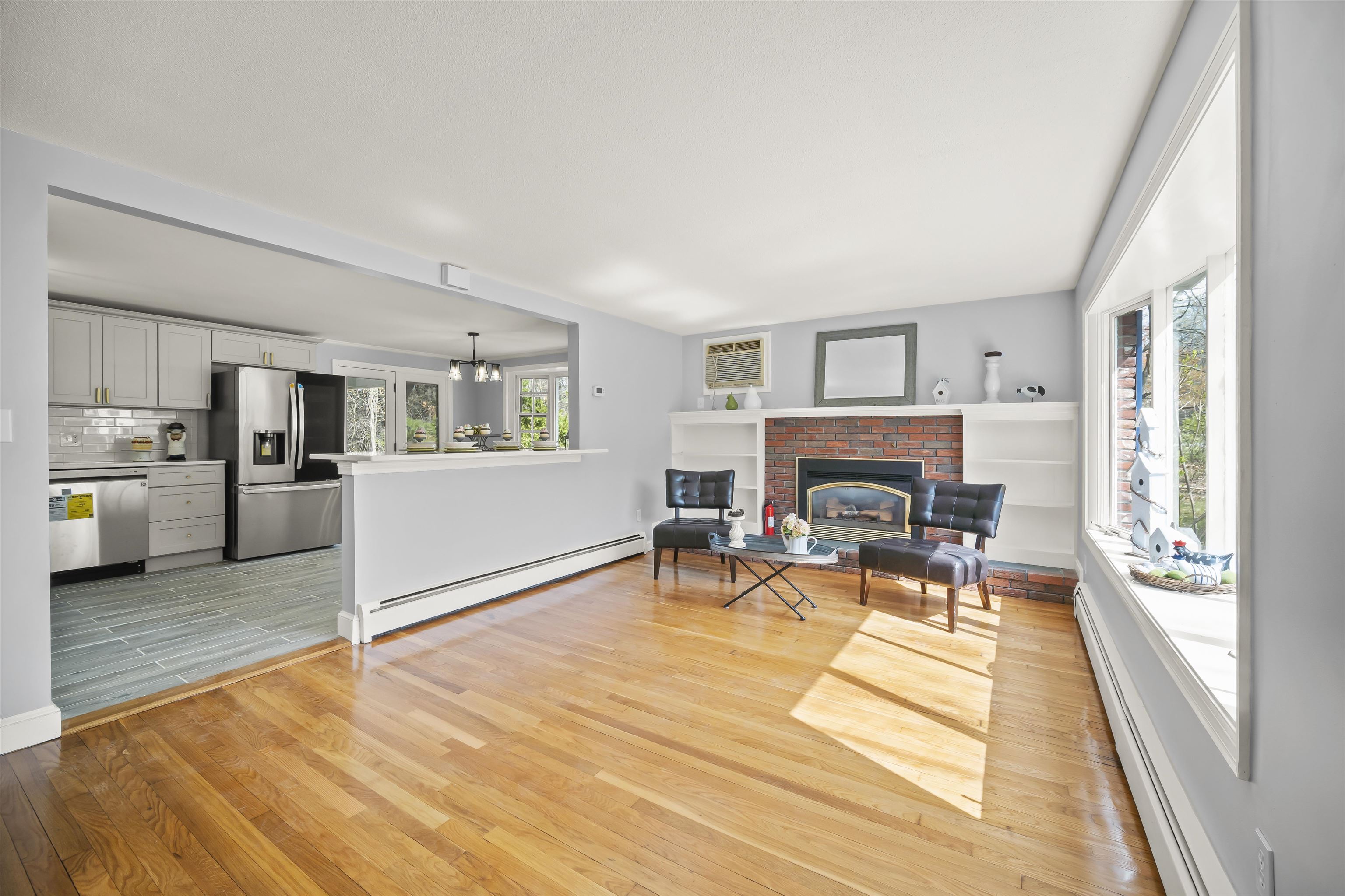24 Balcom Road Pelham, NH 03076 - Photo 6 of 33