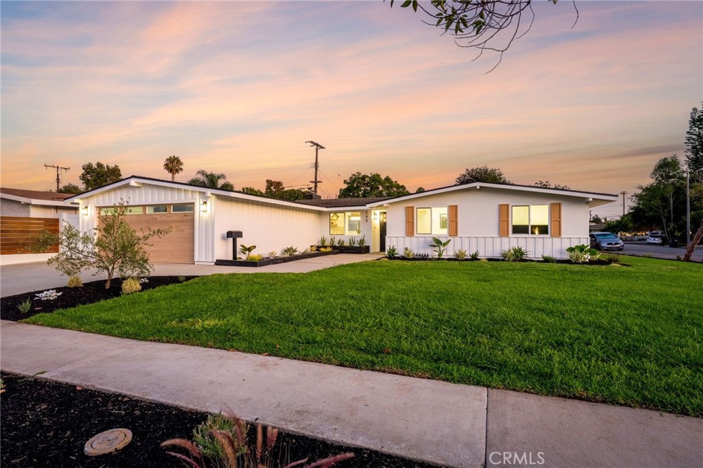 245 Tulane Road Costa Mesa, CA 92626 - Photo 3 of 60 Gallery Image 3