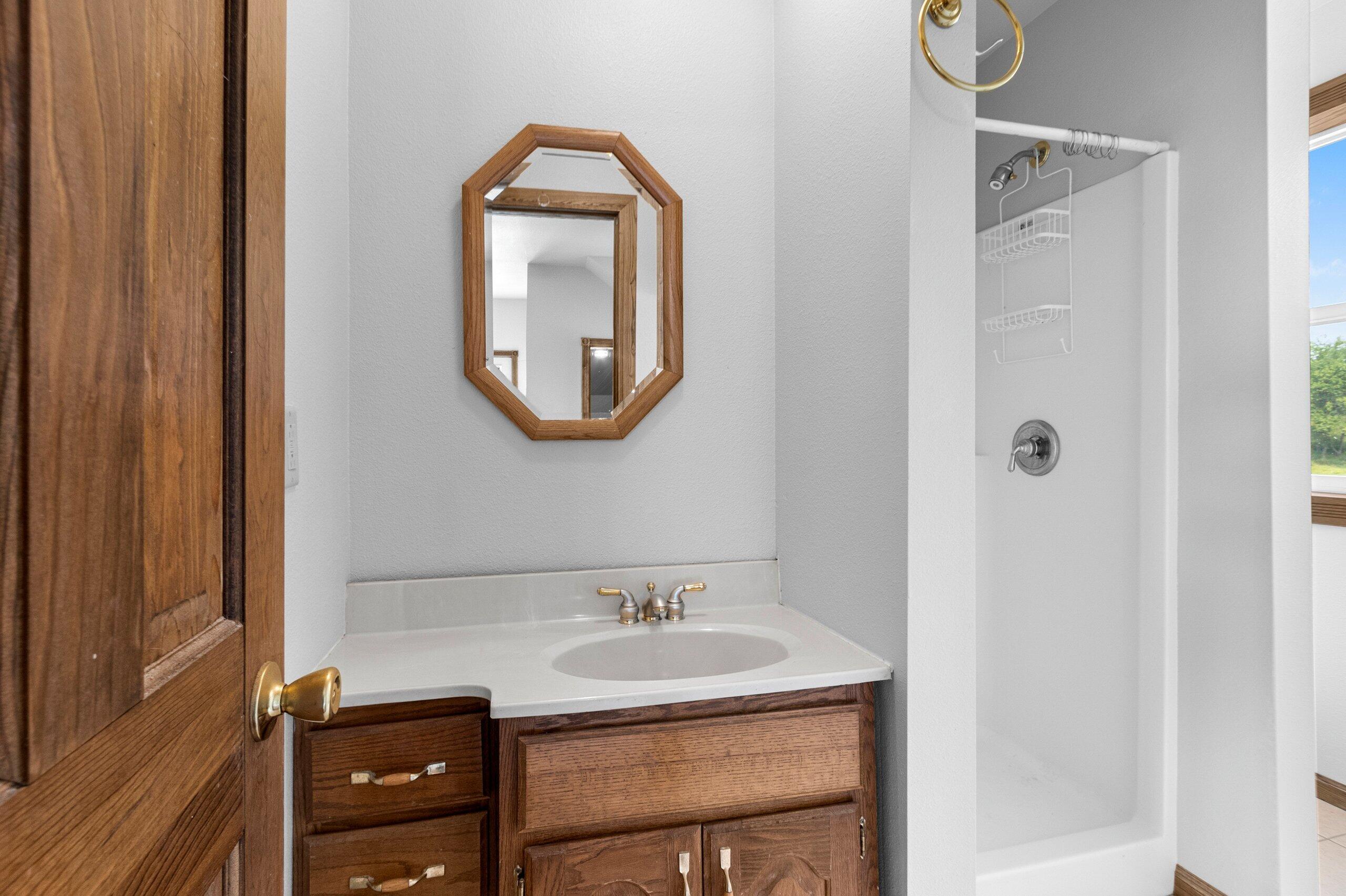 W3966 32nd Road Carney, MI 49812 - Photo 27 of 77 2nd Floor Bath