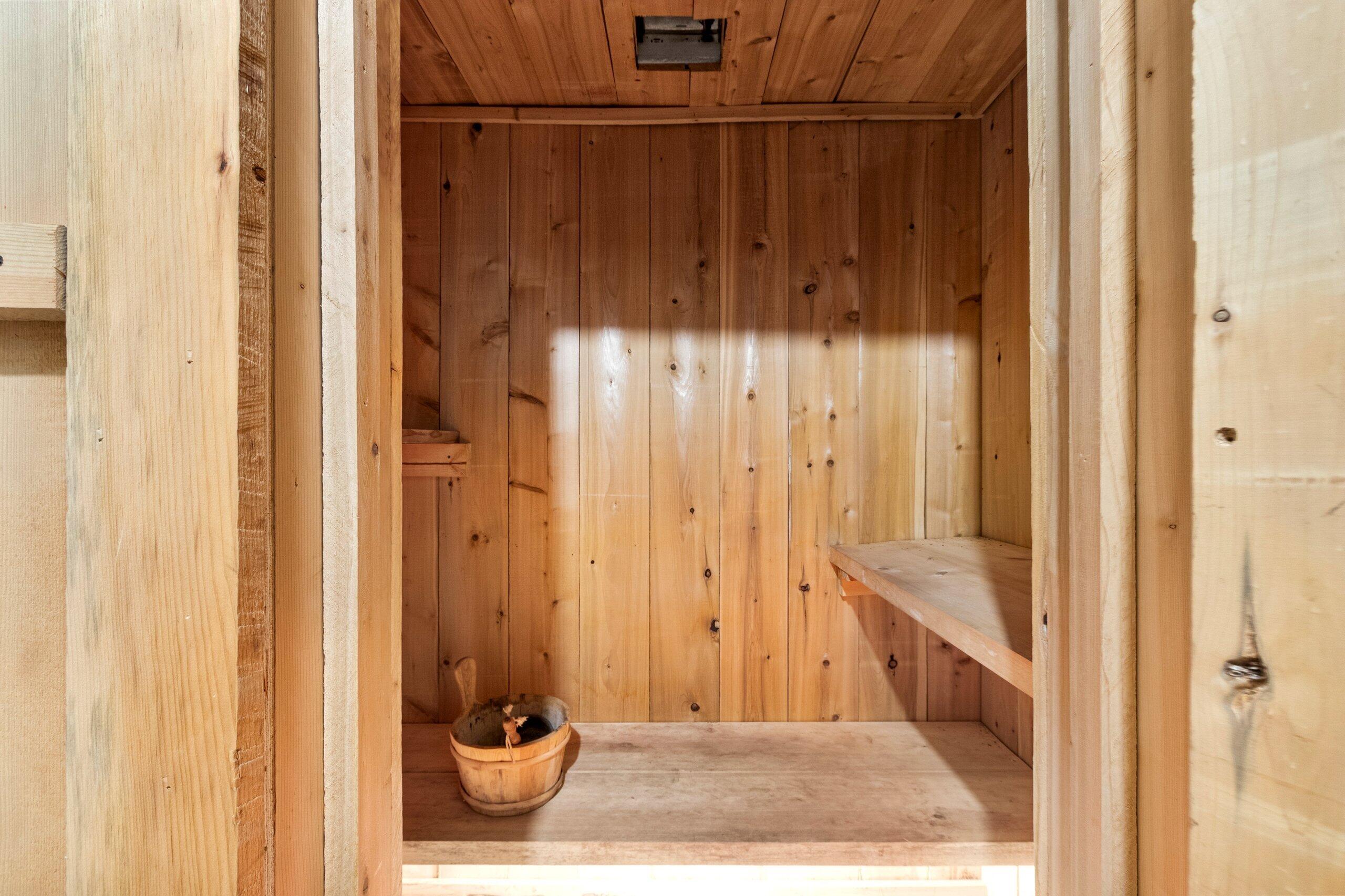 W3966 32nd Road Carney, MI 49812 - Photo 48 of 77 Sauna Lower