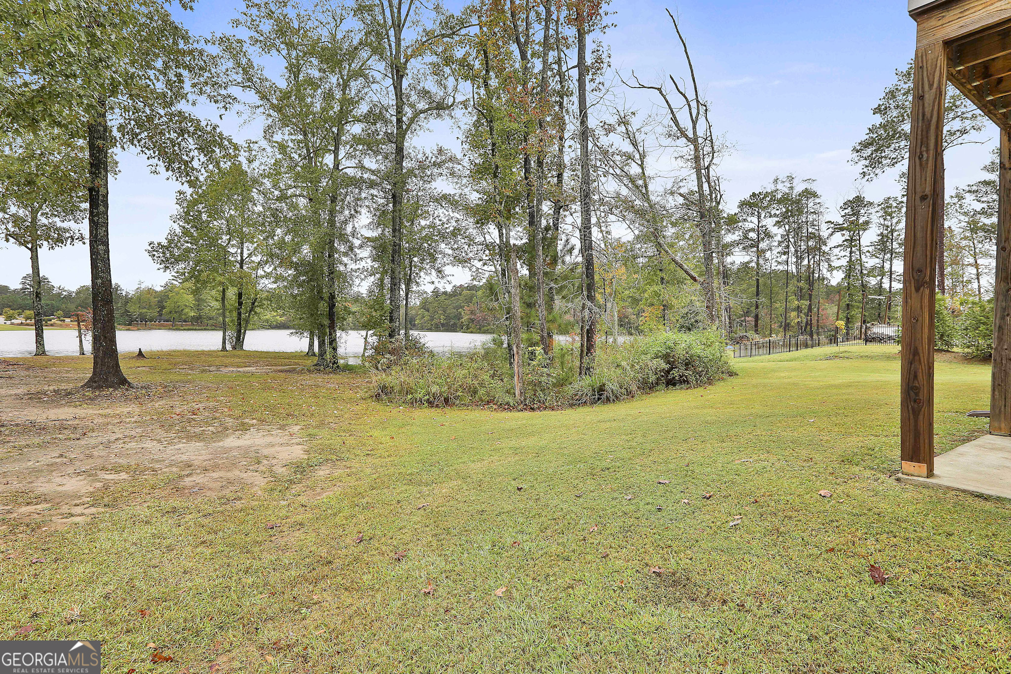 405 Lakeview Way LaGrange, GA 30241 - Photo 38 of 54 a view of yard with tree