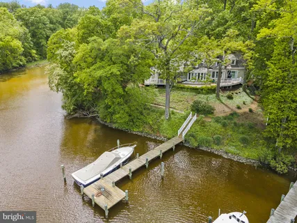 a view of a lake with a outdoor space