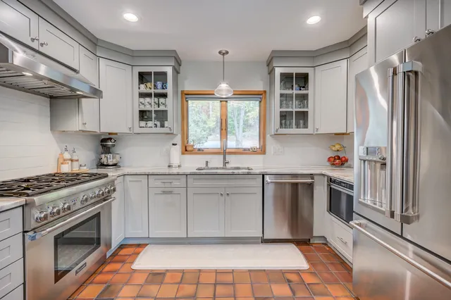 $899,000 | 72 Cranmore Woods Road, Unit 2, North Conway, NH 03860