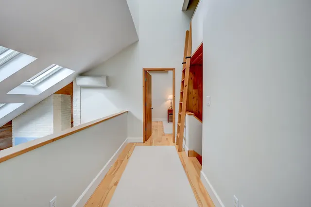 $899,000 | 72 Cranmore Woods Road, Unit 2, North Conway, NH 03860