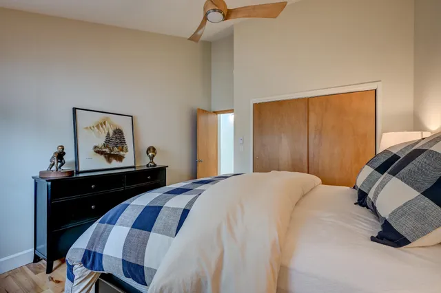 $899,000 | 72 Cranmore Woods Road, Unit 2, North Conway, NH 03860