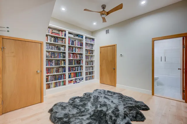 $899,000 | 72 Cranmore Woods Road, Unit 2, North Conway, NH 03860