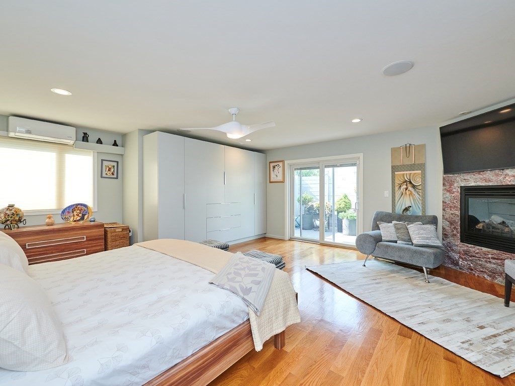 3 Tanglewood Road, Unit 3 Newton, MA 02459 - Photo 11 of 34 Gallery Image 11
