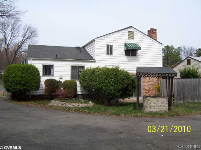 5725 Larrymore Road Richmond, VA 23225 - Photo 2 of 3 Other - Rear