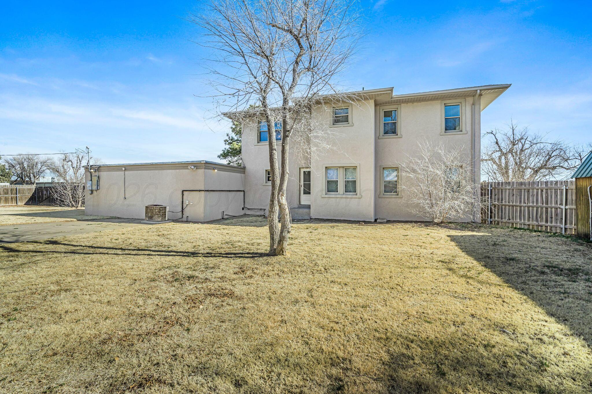 801 Euclid Avenue Panhandle, TX 79068 - Photo 6 of 26 801 Euclid Ave 06