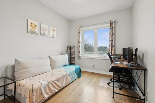 $600,000 | 2237 West Coulter Street, Unit 4, Chicago, IL 60608